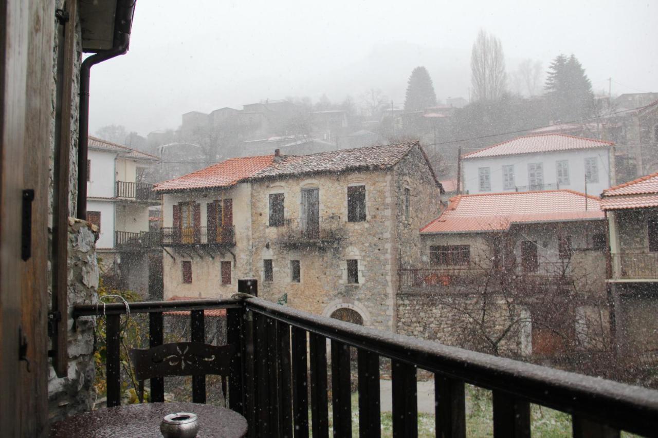 Tsarbou Guesthouse Stemnitsa Buitenkant foto